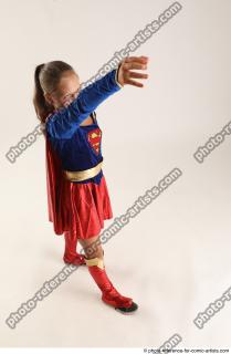 24 2019 01 VIKY SUPERGIRL 3